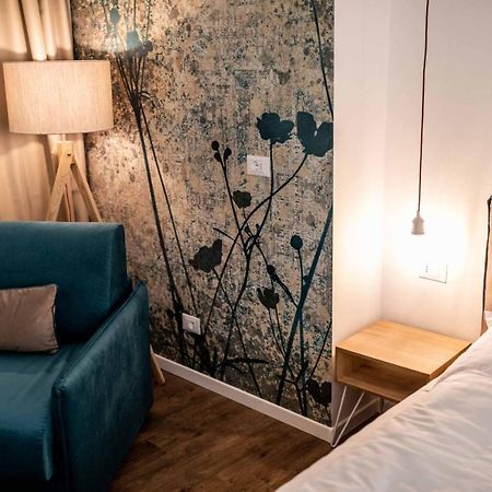 Stay Cooper L Guesthouse Zum Loewen Merano Ngoại thất bức ảnh