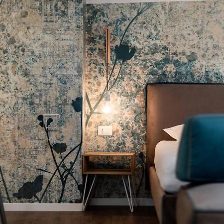 Stay Cooper L Guesthouse Zum Loewen Merano Ngoại thất bức ảnh