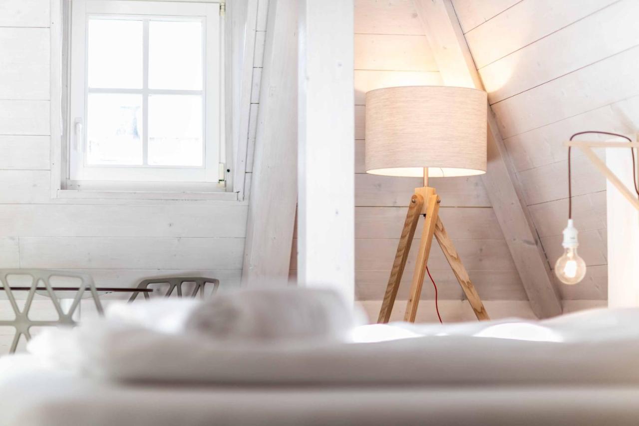Stay Cooper L Guesthouse Zum Loewen Merano Ngoại thất bức ảnh
