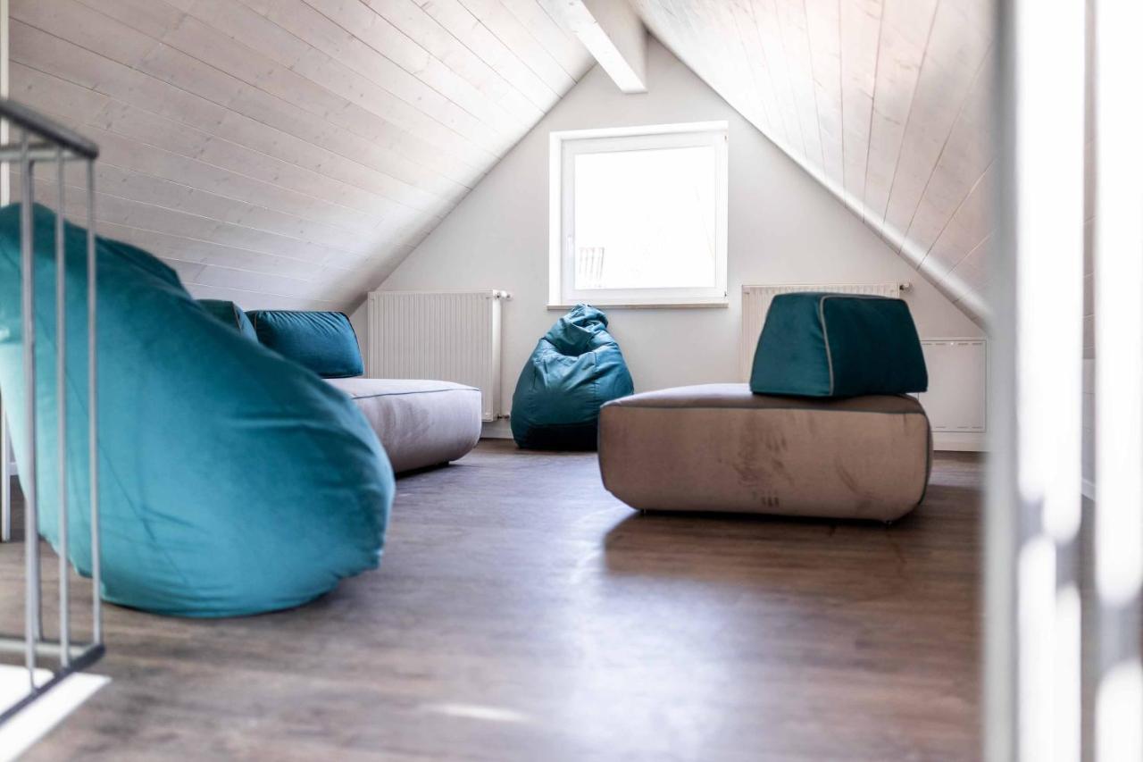 Stay Cooper L Guesthouse Zum Loewen Merano Ngoại thất bức ảnh
