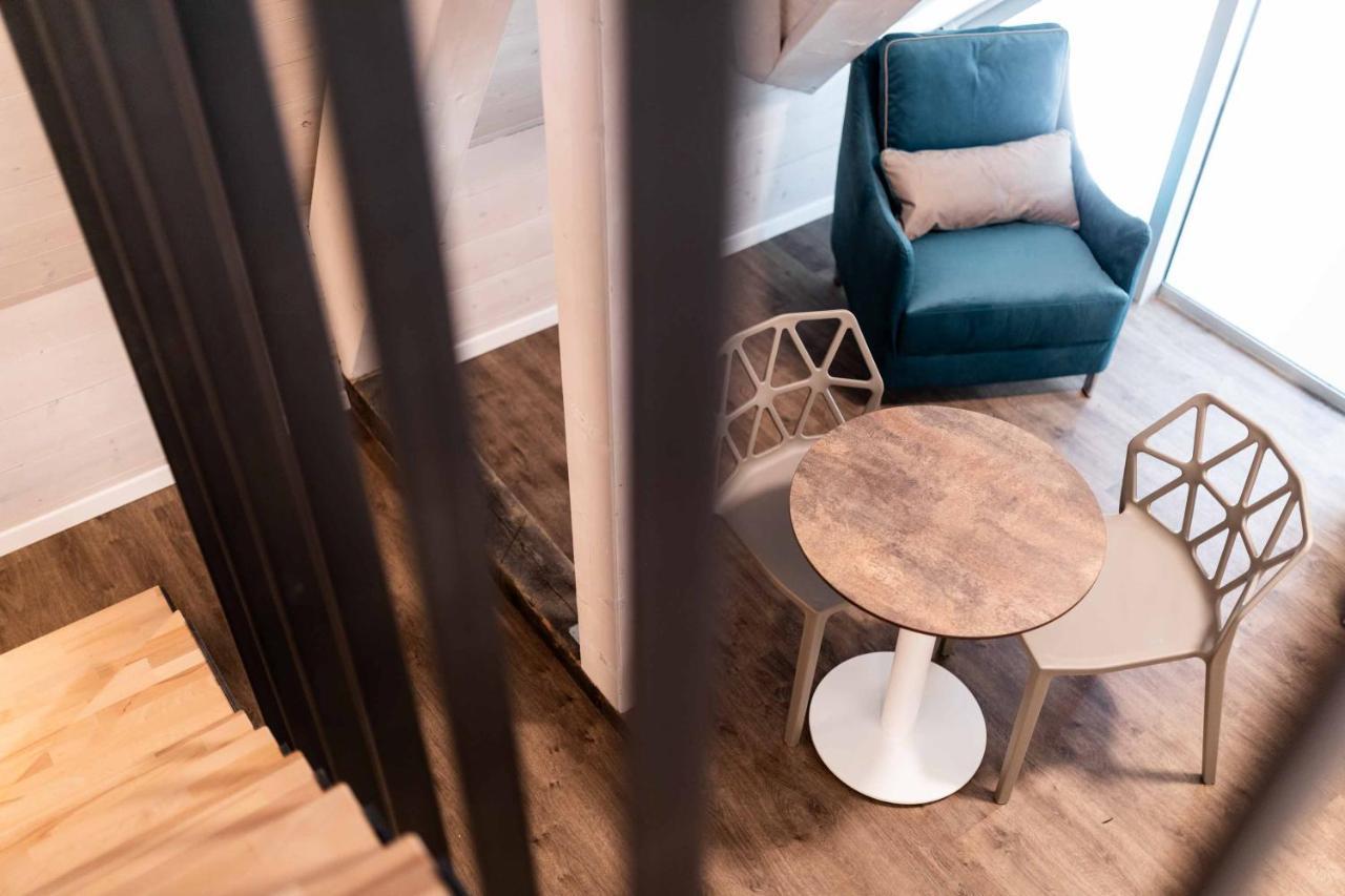 Stay Cooper L Guesthouse Zum Loewen Merano Ngoại thất bức ảnh
