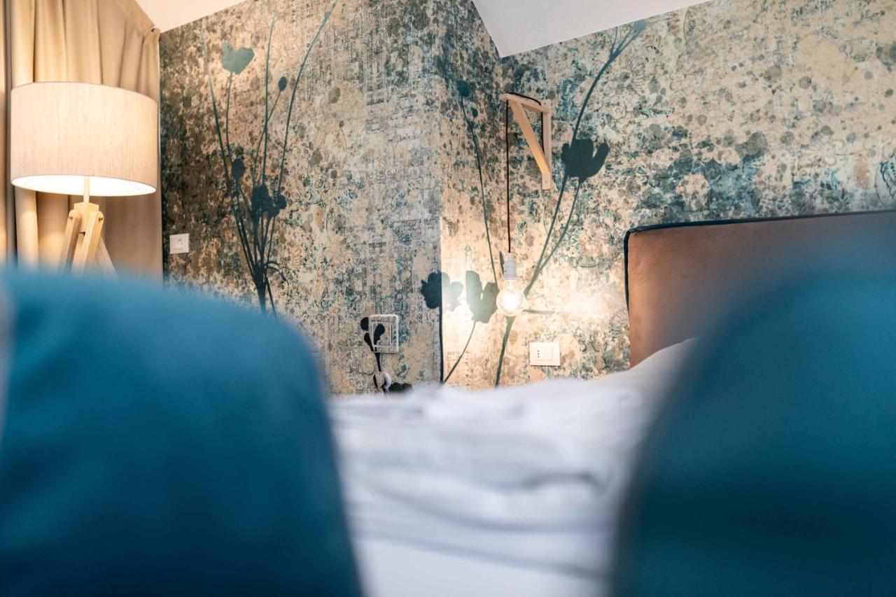 Stay Cooper L Guesthouse Zum Loewen Merano Ngoại thất bức ảnh