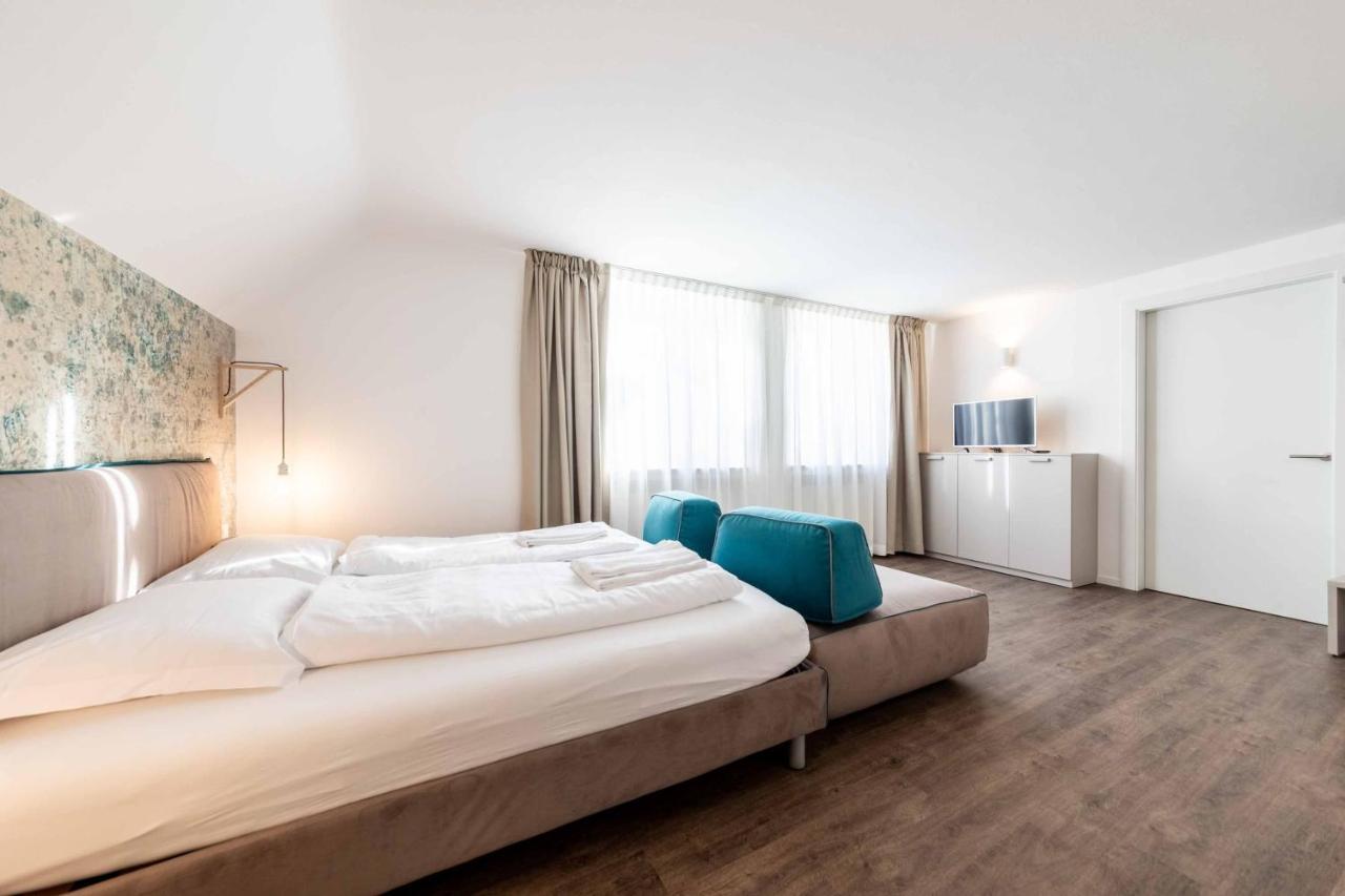 Stay Cooper L Guesthouse Zum Loewen Merano Ngoại thất bức ảnh